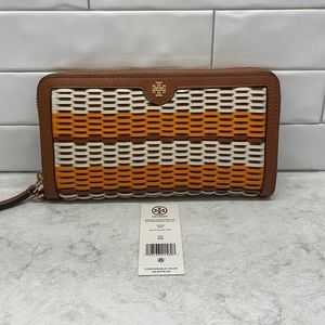 Tory Burch Emerson Wallet (not wristlet)